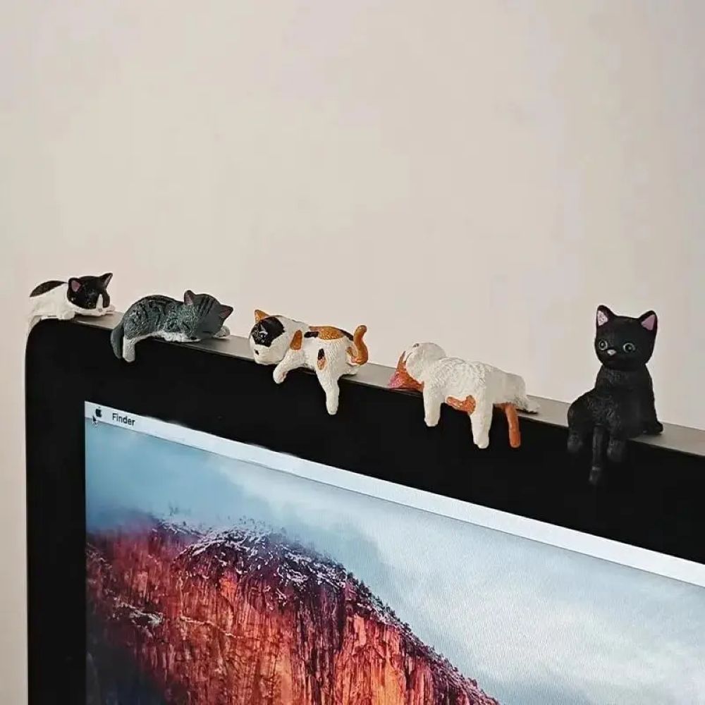 Hand-Painted Mini Cat Desk Figurines - 1 set (5 cats)